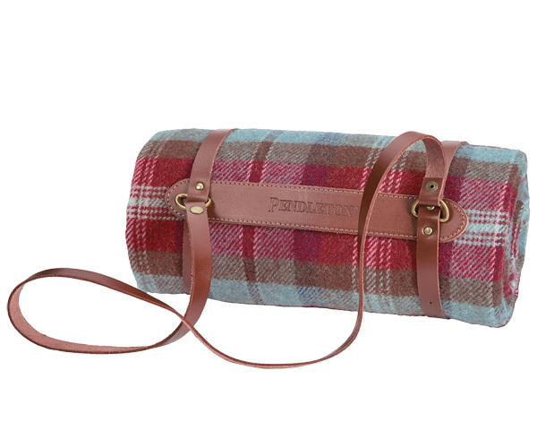 ペンドルトン PENDLETON モーターローブ With レザーキャリア ルビービーチ 53760 19373199760000